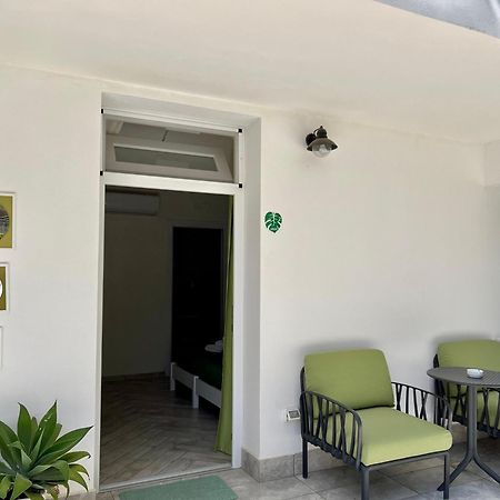 B&B Kamalei トロペーア エクステリア 写真
